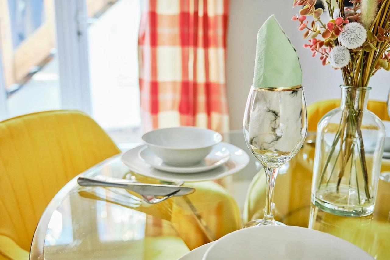 Stylish 2 Bedroom In Clifton - Garden Bristol Bagian luar foto